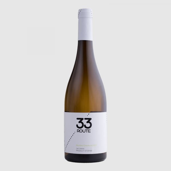 33 Route Blanco, vino elaborado con las variedades Macabeo y Chardonnay. de Bodega Les Useres – IGP Vinos de la Tierra de Castellón.