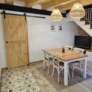 Salón con estilo rural en El Carrascal Vistabella